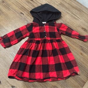 3/20$ Canadiana Red and Black Plaid Kids Hooded Flannel Dress size 12-18 months